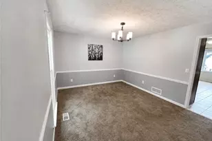 101 Fernwood Ct, Lawrenceville, GA 30043 - Photo 7