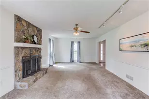 101 Fernwood Ct, Lawrenceville, GA 30043 - Photo 9