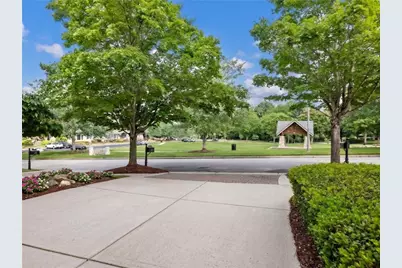 6947 Fellowship Lane, Flowery Branch, GA 30542 - Photo 5