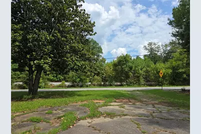 2715 Huff Drive N, Lawrenceville, GA 30044 - Photo 13