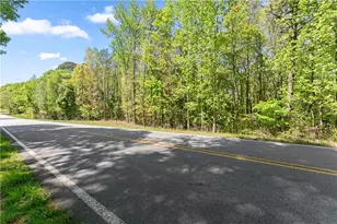 4276 Woods Bridge Rd, Commerce, GA 30529 - Photo 15