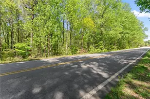4276 Woods Bridge Rd, Commerce, GA 30529 - Photo 3
