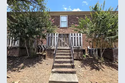 5617 Kingsport Drive NE, Atlanta, GA 30342 - Photo 13