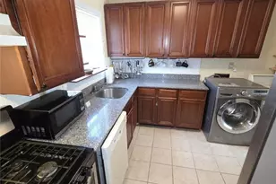 5617 Kingsport Dr NE, Atlanta, GA 30342 - Photo 3