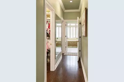340 Nell Court, Atlanta, GA 30342 - Photo 11