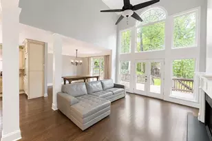 340 Nell Ct, Atlanta, GA 30342 - Photo 5