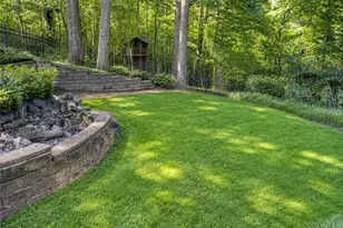 340 Nell Ct, Atlanta, GA 30342 - Photo 41
