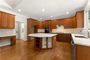 136 Riverview Dr, Suwanee, GA 30024 - Photo 25