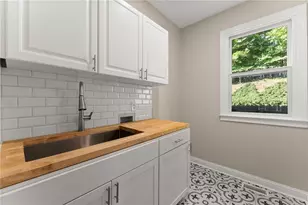 136 Riverview Dr, Suwanee, GA 30024 - Photo 29
