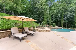 136 Riverview Dr, Suwanee, GA 30024 - Photo 9