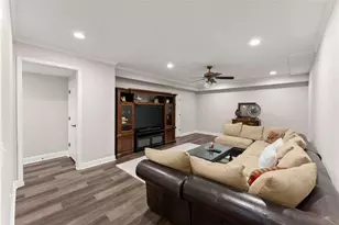 136 Riverview Dr, Suwanee, GA 30024 - Photo 51