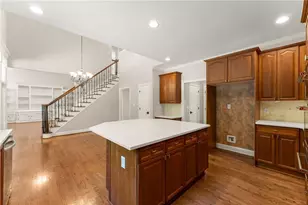 136 Riverview Dr, Suwanee, GA 30024 - Photo 27