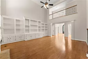 136 Riverview Dr, Suwanee, GA 30024 - Photo 17