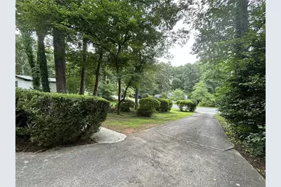 2271 Fox Hound Parkway, Marietta, GA 30062 - Photo 35