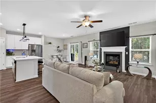 4161 Dean Grv Wy, Loganville, GA 30052 - Photo 5