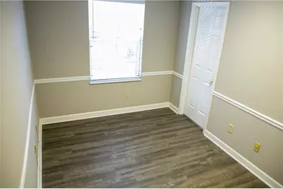 425 E Crossville Road #205, Roswell, GA 30075 - Photo 7