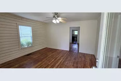 513 Blue Ridge Avenue, Nelson, GA 30151 - Photo 3