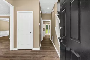 1869 Riverlanding Cir, Lawrenceville, GA 30046 - Photo 3