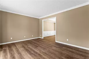 1869 Riverlanding Cir, Lawrenceville, GA 30046 - Photo 19
