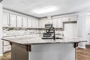 1020 Shumard Ln, McDonough, GA 30252 - Photo 9