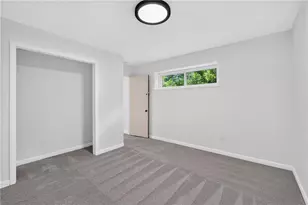 6311 Hunting Creek Rd, Atlanta, GA 30328 - Photo 29