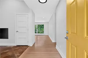 6311 Hunting Creek Rd, Atlanta, GA 30328 - Photo 3