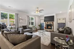217 Sebastian Cv, Hampton, GA 30228 - Photo 13