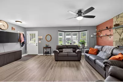 95 S Meadowcliff Circle S, Carrollton, GA 30116 - Photo 7
