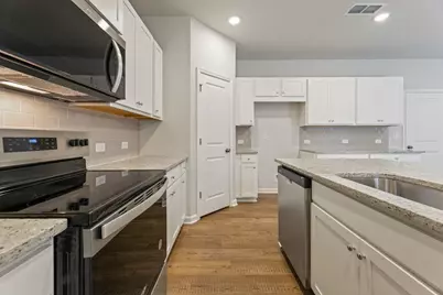 8047 Joyce Way, Fairburn, GA 30213 - Photo 15