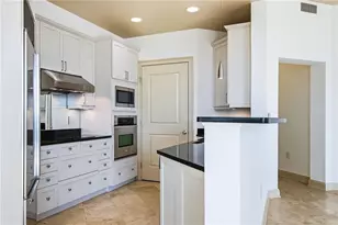 2828 Peachtree Rd NW, Atlanta, GA 30305 - Photo 11