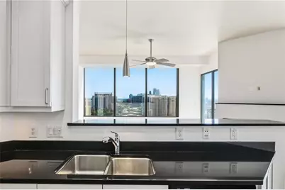 2828 Peachtree Road NW #2402, Atlanta, GA 30305 - Photo 15