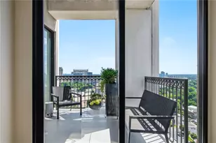 2828 Peachtree Rd NW, Atlanta, GA 30305 - Photo 15