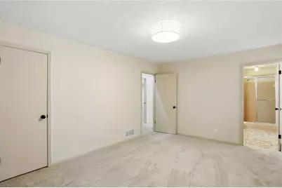 5460 Chanterella Court SW, Lilburn, GA 30047 - Photo 17