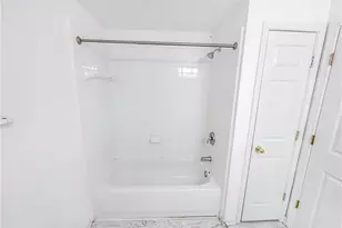 4001 Woodland Ln, Alpharetta, GA 30009 - Photo 17