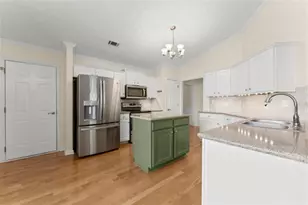 316 Lakeview Bend Cir, Jefferson, GA 30549 - Photo 15