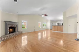 316 Lakeview Bend Cir, Jefferson, GA 30549 - Photo 23