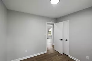 600 Maple Dr, Stone Mountain, GA 30083 - Photo 17
