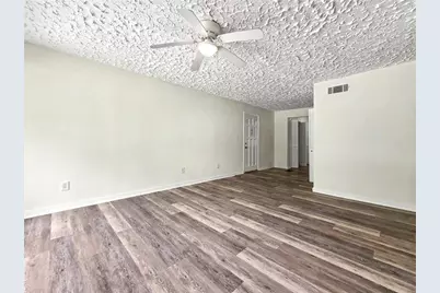 2559 Dale Creek Drive NW, Atlanta, GA 30318 - Photo 9