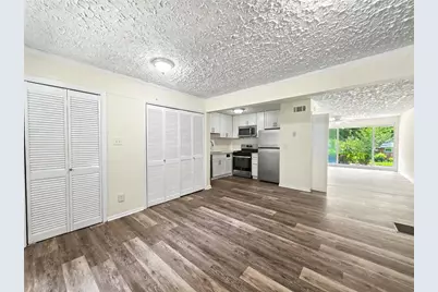 2559 Dale Creek Drive NW, Atlanta, GA 30318 - Photo 15