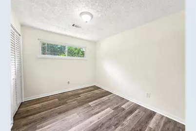 2559 Dale Creek Drive NW, Atlanta, GA 30318 - Photo 19