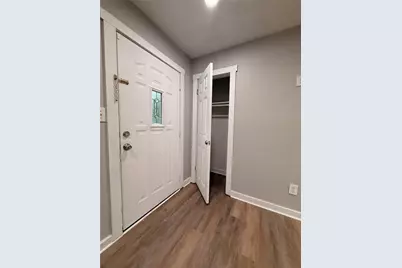 657 Robert E Lee Parkway, Jonesboro, GA 30238 - Photo 3