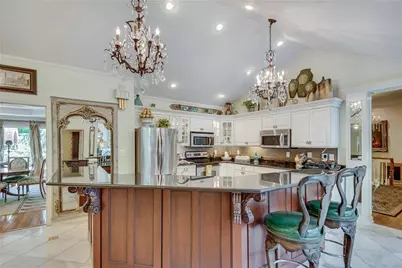 2341 Habersham Drive SW, Marietta, GA 30064 - Photo 17