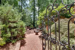 2341 Habersham Dr SW, Marietta, GA 30064 - Photo 5