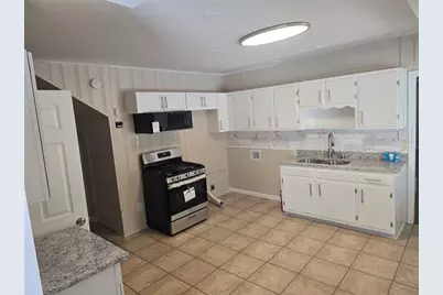 3420 Northside Dr Drive #B, Hapeville, GA 30354 - Photo 13
