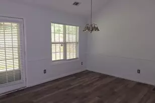 300 Lakeside Dr, Covington, GA 30016 - Photo 9