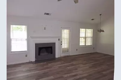 300 Lakeside Drive, Covington, GA 30016 - Photo 5