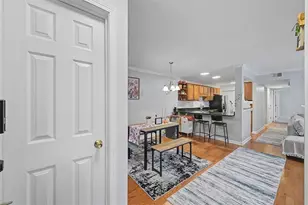 604 Brighton Point, Atlanta, GA 30328 - Photo 9