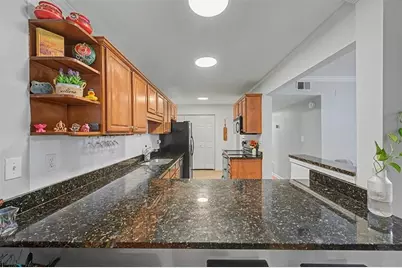 604 Brighton Point, Atlanta, GA 30328 - Photo 17