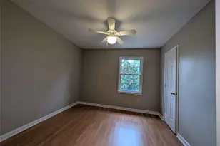 443 Cricket Ridge Ct, Lawrenceville, GA 30044 - Photo 9