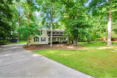 135 Pamela Court, Fayetteville, GA 30214 - Photo 3